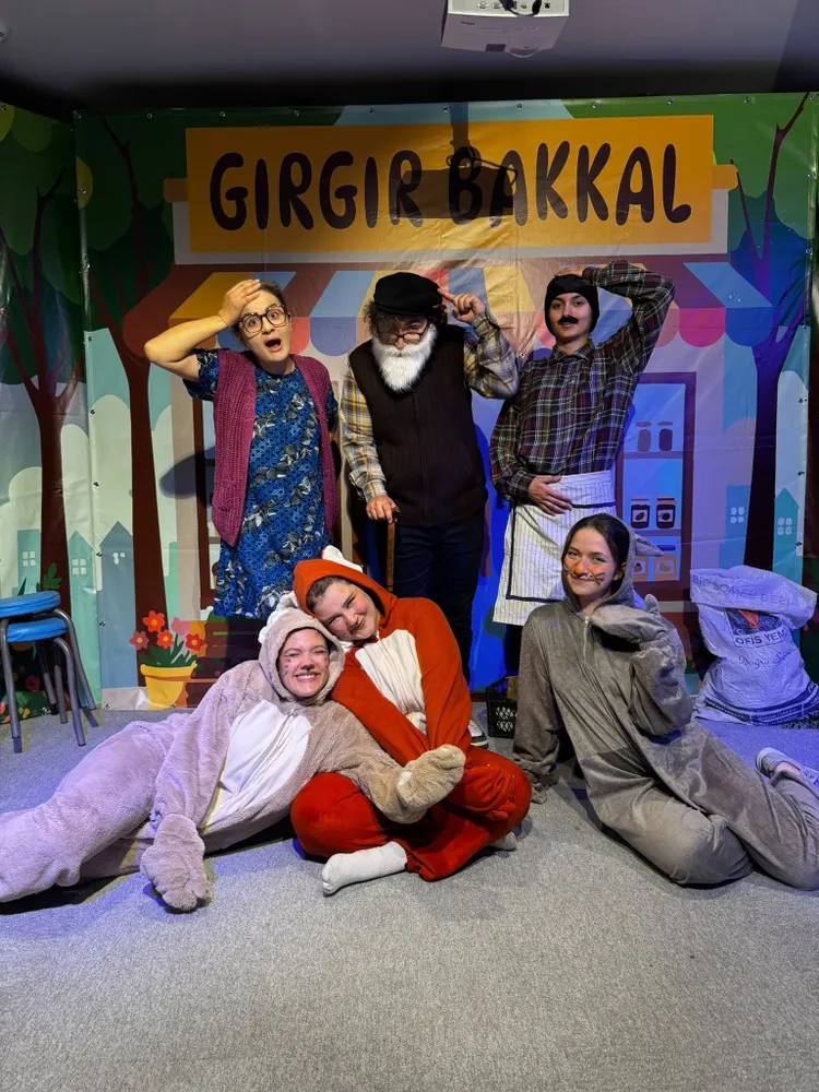 Zıpır ve Tarçın İz Peşinde Sahne Karesi 6